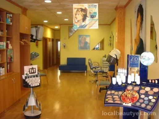 Salon de Belleza Loli, Andalucía - Foto 2