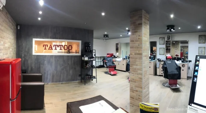 The Cave for Him Barbers and Tattoo La Cala, Andalucía - Foto 1
