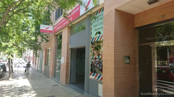 Instituto De Formación Profesional Estética Y Peluqueria, Badajoz - 