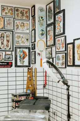 Clue Tattoo Shop, Badajoz - Foto 4