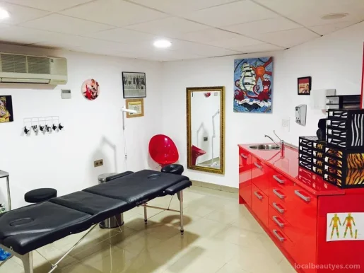Extrema Tattoo Clinic Center, Badajoz - Foto 3