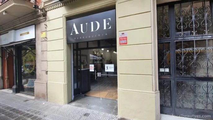 ⭐ Aude Peluquería ⭐ Calle Valencia · Especialistas en Alisado Brasileño y Keratina, Barcelona - Foto 3