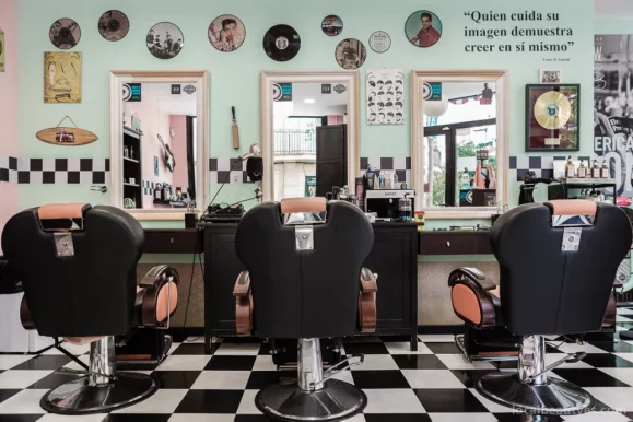 Moy's Barber Shop | Peluquería en Barcelona, Barcelona - Foto 4