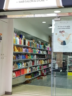 BETH'S Hair Salon & Store · El Clot / Rogent, Barcelona - Foto 1
