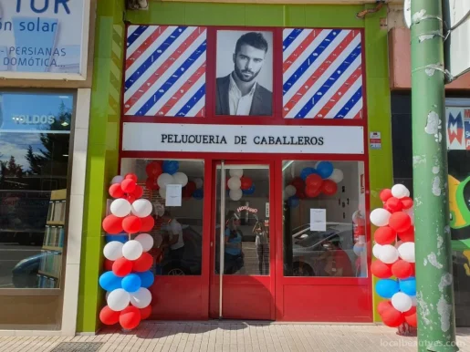 Peluquería y barbería Alfa style, Burgos - Foto 1