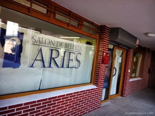 Salón de Belleza Aries, Cantabria - Foto 1