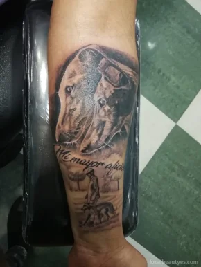 Carlos Canales Tattoo, Castilla y León - Foto 3