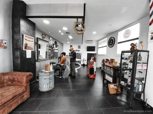 Calatrava Barber Shop, Cataluña - Foto 3