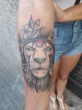 Wolf Tattoo, Cataluña - Foto 3