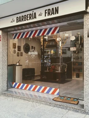 La Barbería by Fran, Cataluña - Foto 3