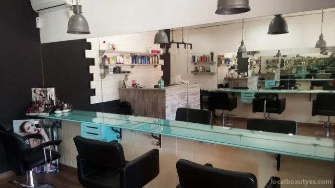 Technical hair studio, Cataluña - Foto 1