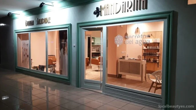 Mandarina peluquería & estética, Extremadura - Foto 2