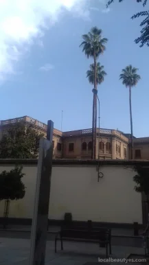 CASTILLERO PELUQUEROS | Peluquería en Granada, Granada - Foto 1