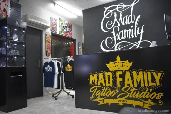 Mad Family Tattoo Studio, Islas Canarias - Foto 4