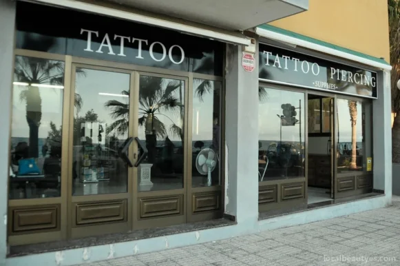 Dr. Jekyll Tattoo & Piercing Studio, Islas Canarias - Foto 1