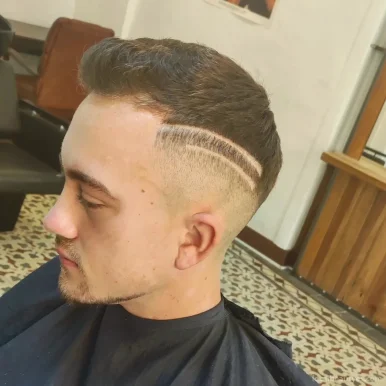 Martín Reyes barberia, Islas Canarias - Foto 4