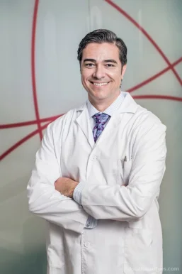 Doctor Joaquín Navarro. Cirugía Plástica y Estética en Jaén, Jaén - Foto 4