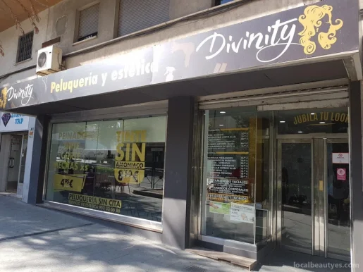 Divinity Star | Peluquería y estética low cost, Jaén - Foto 1