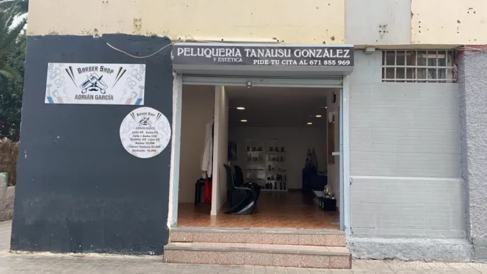 Barber Shop ADRIÁN GARCÍA y TANA GONZÁLEZ, Las Palmas de Gran Canaria - Foto 3