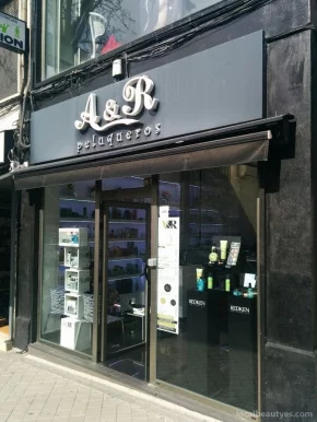 A & R Peluqueros, Madrid - Foto 2
