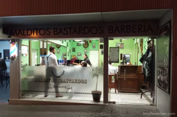 Barbería Malditos Bastardos I, Madrid - Foto 3