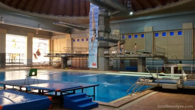 Fisioterapia en piscina | Podología | Estudio de la Pisada | Premium Madrid M86, Madrid - Foto 2