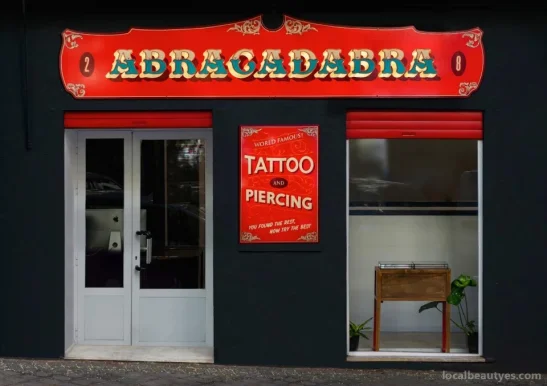 Abracadabra Tattoo Piercing, Madrid - Foto 1