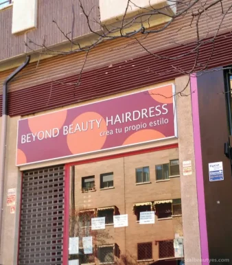Beyond Beauty Hairdress( Peluquería muy económica), Madrid - Foto 1