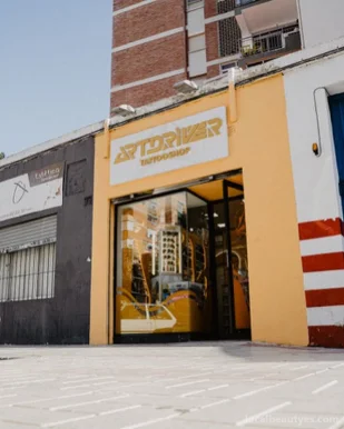 Artdriver Tattoo Shop, Málaga - Foto 1