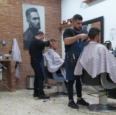 Barbería peluquería Nani, Málaga - Foto 2