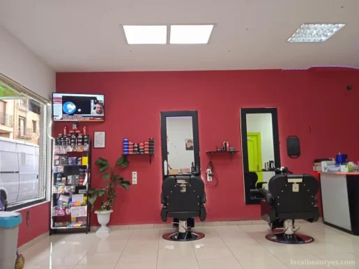 Peluquería y venta de productos para barberías Legacy, Móstoles - Foto 2