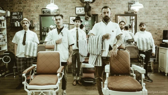Barbería Derek Ivanich, Orense - Foto 3