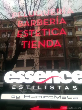 Essence Estilistas, Pamplona - Foto 4