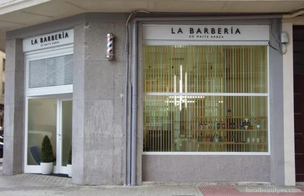 La Barbería de Maite Arbea, Pamplona - Foto 4