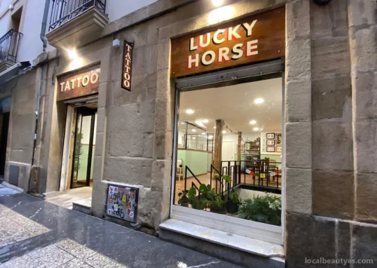 Lucky Horse Tattoo, San Sebastián - Foto 2