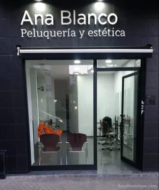 Peluquería y estética Ana blanco, Sevilla - 