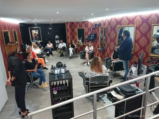 Roi's Beauty Salon | Peluquería UNISEX en Tarragona, Tarragona - Foto 3