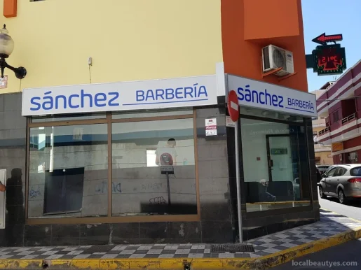 Barbería Sánchez, Telde - Foto 4