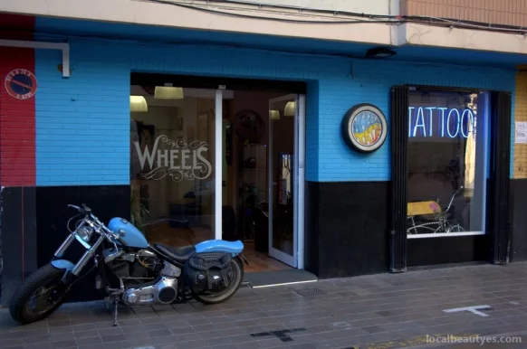 Wheels Tattoo & Piercing Valencia, Valencia - Foto 2