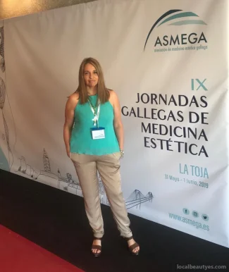 Dra. Adriana Antesola, Vigo - 