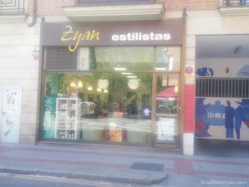 Zyan Estilistas, Vitoria - Foto 2