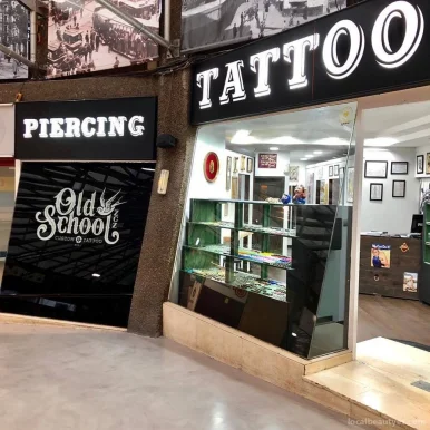 Old School Tattoo & Piercing, Zaragoza - Foto 1